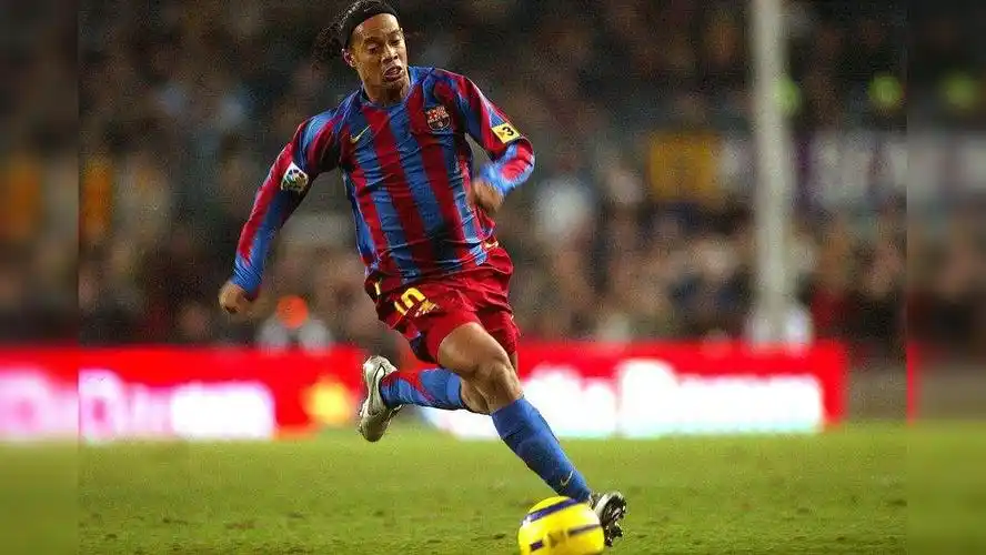 令人不甚滿 令人不甚滿