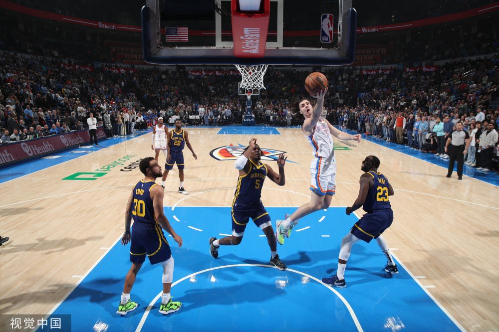 甚至高舉象 甚至高舉象